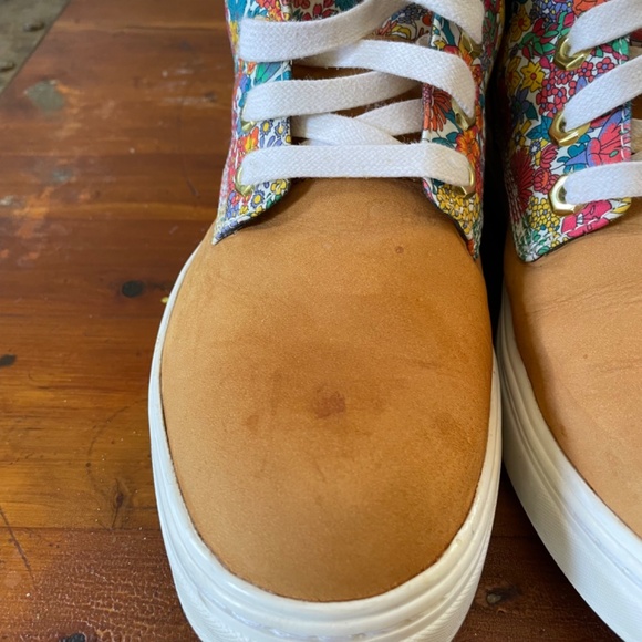 Timberland x Liberty of London Bria Wheat Nubuk Sneakers Women's Size 8.5 - Picture 2 of 14